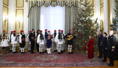 Leaders in Greece Welcome New Year with Traditional Carols