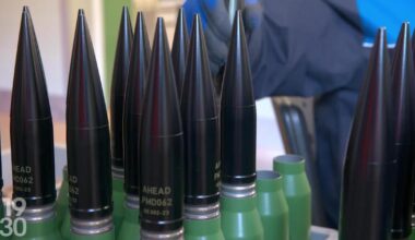 La neutralité suisse pèse sur les ventes de l'industrie de l'armement - rts.ch