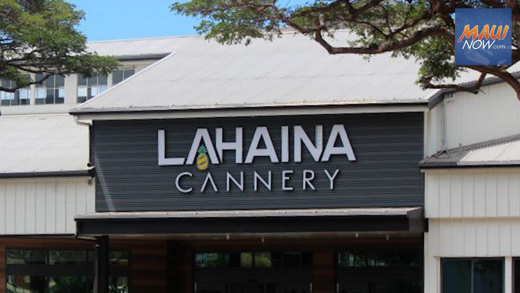 Return of holiday cheer at Lahaina Cannery : Maui Now