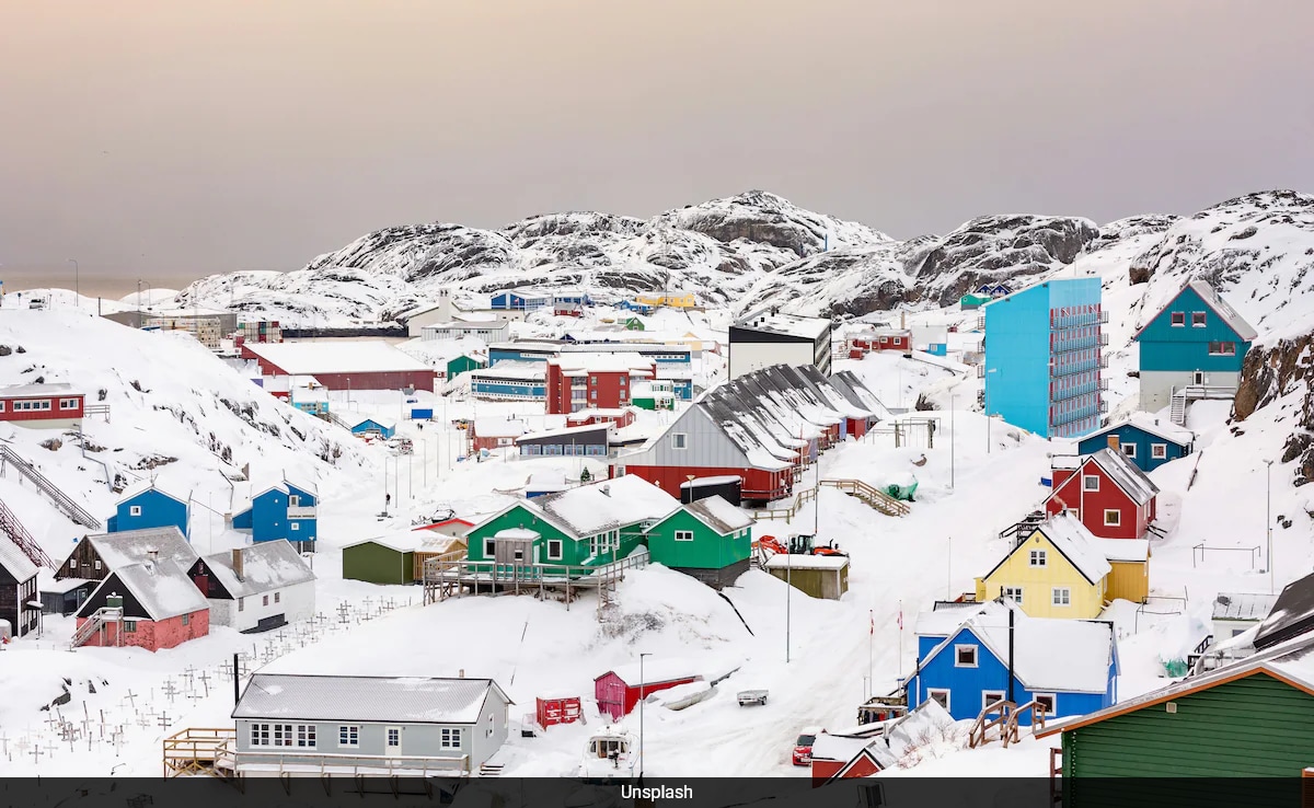 Denmark Strengthens Greenland Security and Deploys Sled Dogs After Trump's US Takeover Threat
