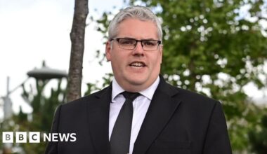 Unionist parties to pull Stormont Brake for first time