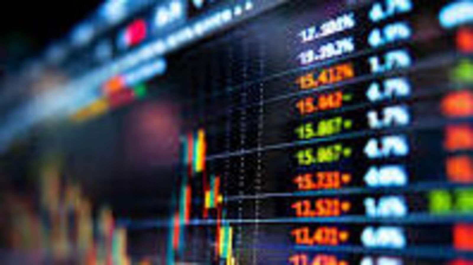 Gold gains on weak dollar, geopolitical turmoil; Fed, Trump's 2025 policies in focus