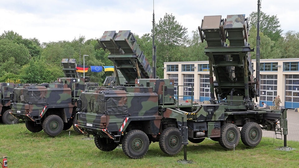 Ukraine-News: Nato und Verbündete verstärken Unterstützung für die Ukraine