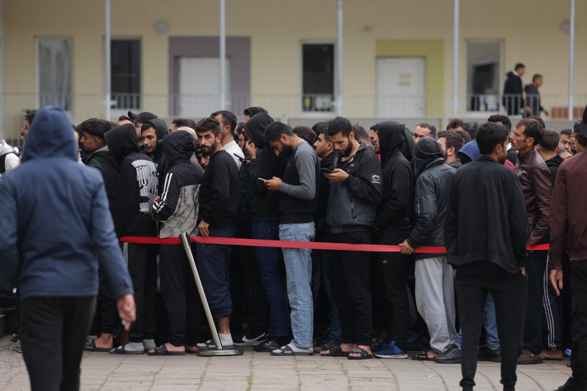 Migrants