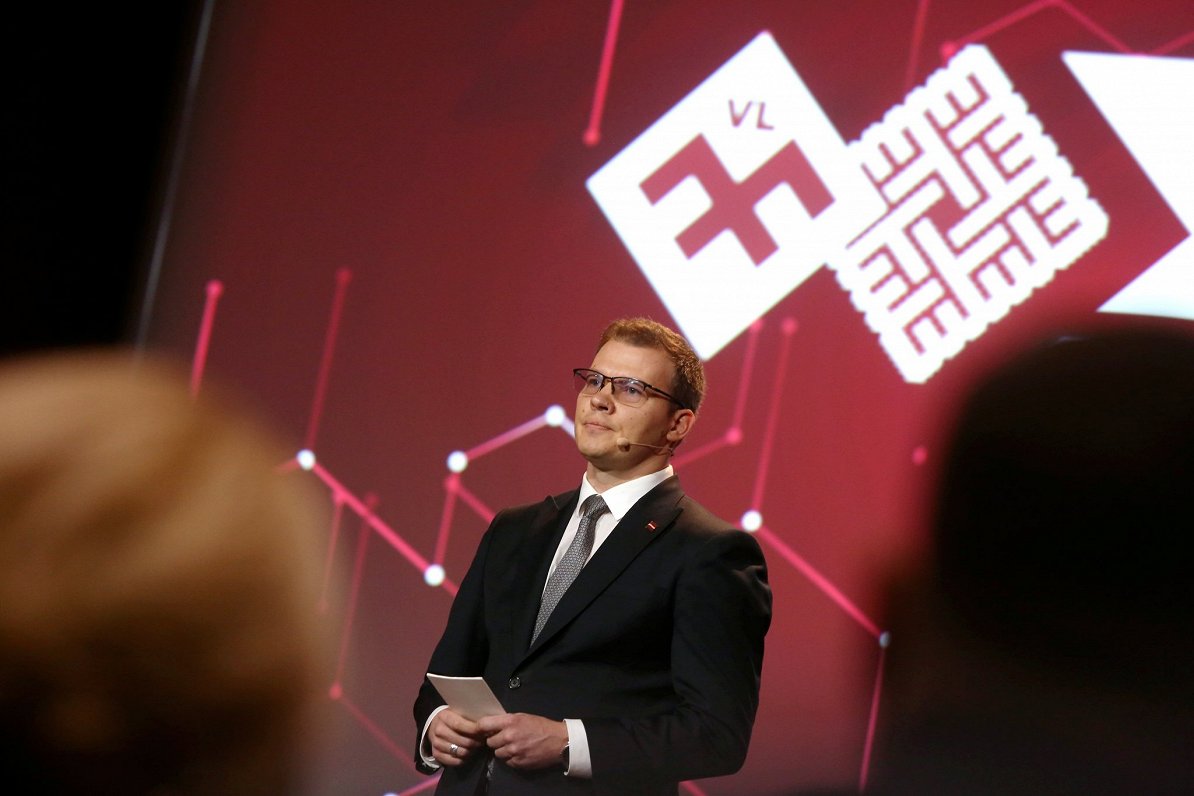 National Alliance tops the Latvian political Christmas wish-list / Article
