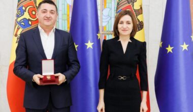 President of Moldova awards Azerbaijani with medal (PHOTO)
