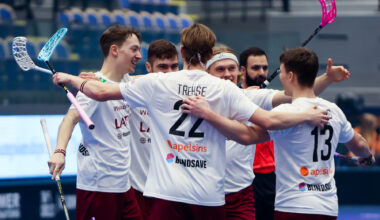 Latvijas Florbola savienība » LV » 2024/2025 » Jaunumi » Spēlē pret slovākiem izcīnīts uzvaras vērts neizšķirts