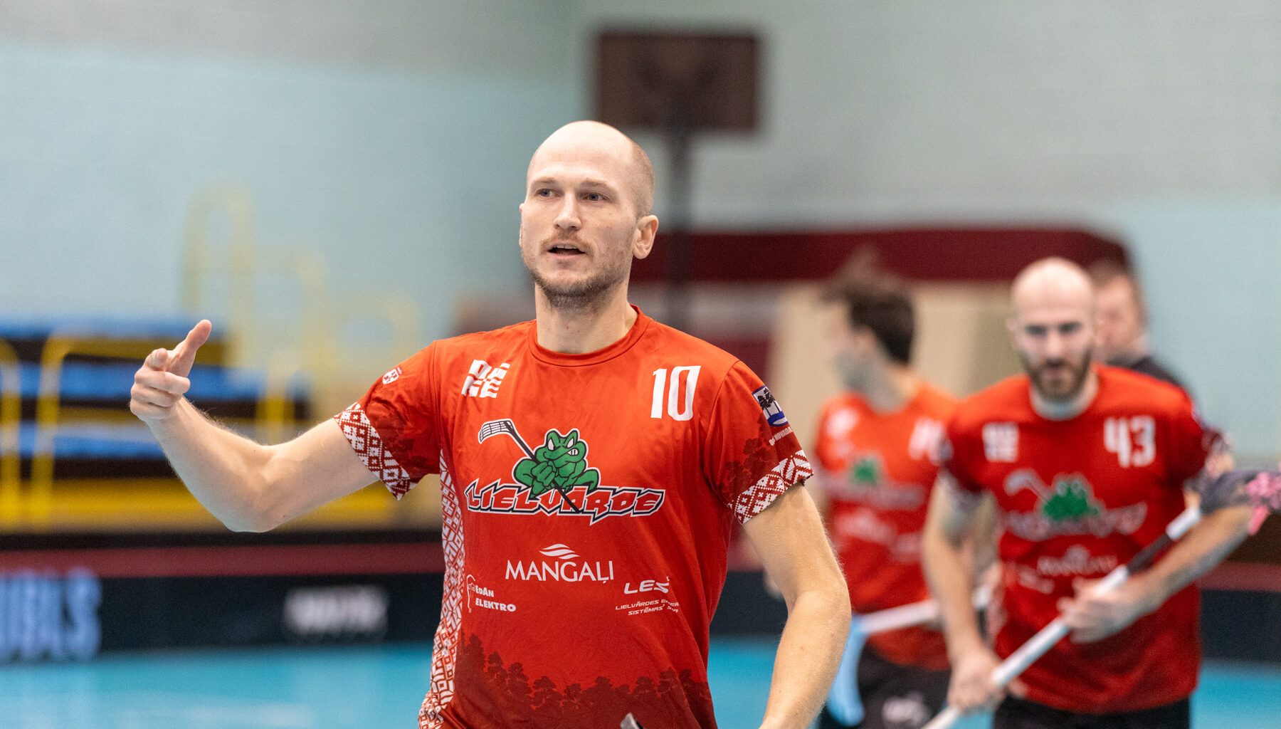 Latvijas Florbola savienība » LV » 2021/2022 » Jaunumi » Lielvārdieši savā laukumā sarūgtina Cēsu komandu "Lekrings"
