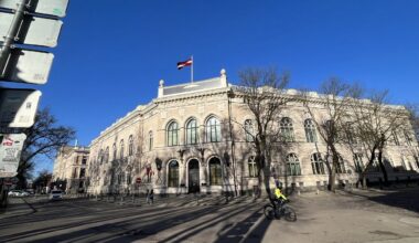 Latvian central bank revises down GDP forecast / Article