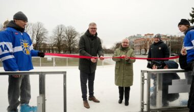 Ice skating rink opens at Esplanāde, Rīga / Article