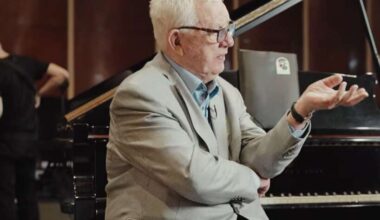nākuši klajā jaunumi, kuros iesaistīts talantīgā Maestro Raimonda Paula vārds