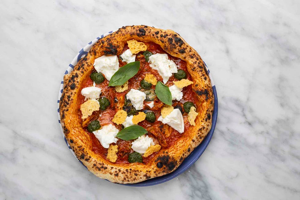 pizza bufala fest, del restaurante baldoria de madrid, mejor pizza de españa 2024