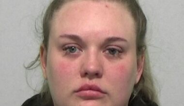 Woman steals £370k from employer to pay loan sharks but walks free because she's pregnant
