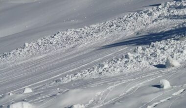 Skifahrer befreit sich in Österreich selbst aus Lawine