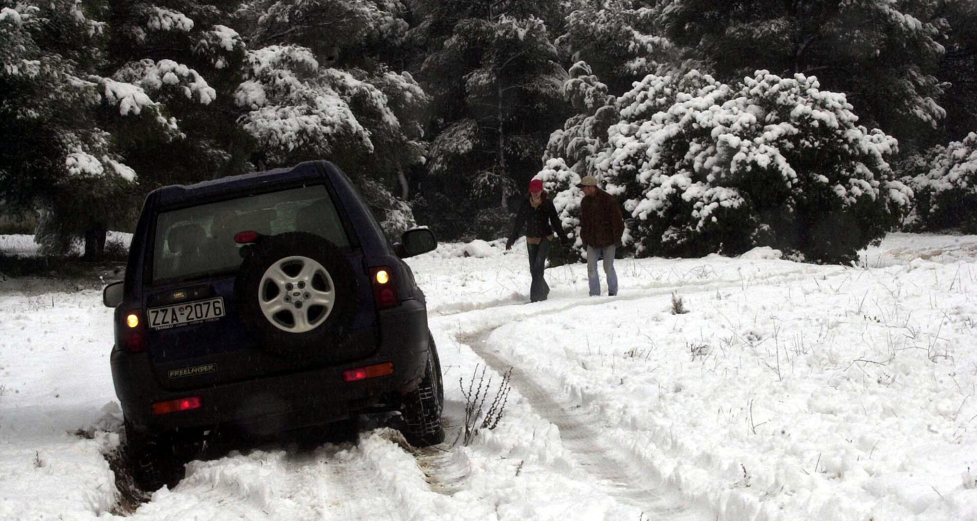 Snowfall, Wintry Conditions in Much of Greece This Weekend