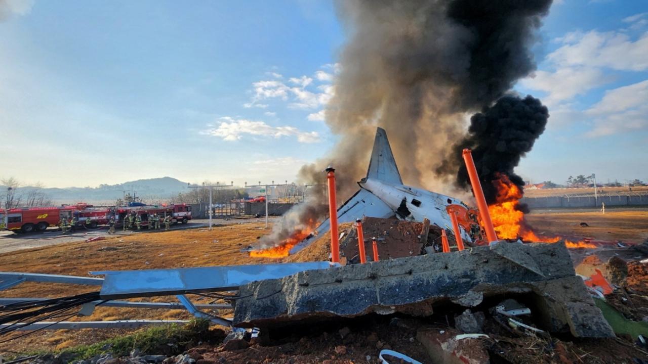 Zahlreiche Tote bei Flugzeugunglück in Südkorea