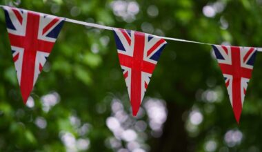 Top UK scholarships for Indian students who want to study abroad