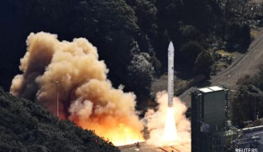 Japanese Space Startup's Rocket Launch Fails Minutes After Lift-Off