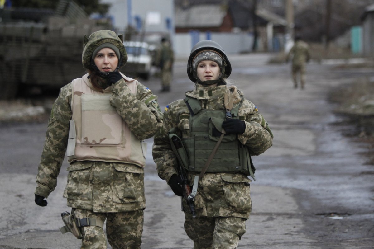 Ukrainian Female Soldiers On Patrol