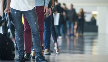 Greece introduces new unemployment benefit structure with pilot program