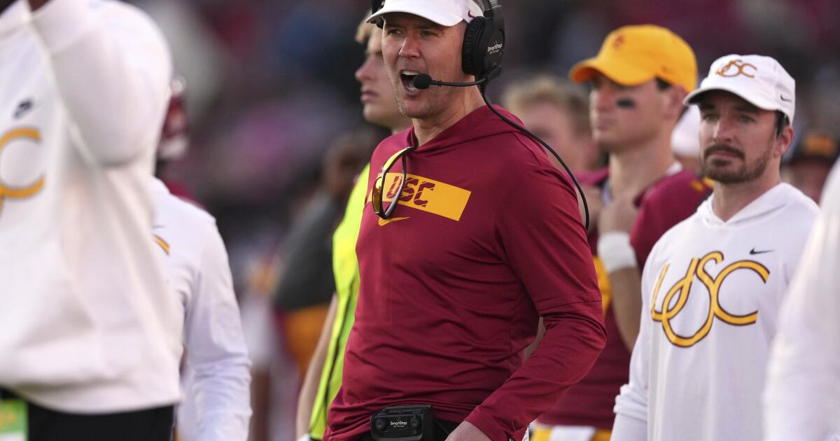 Letters to Sports: 'Tis the season for meaningless bowl games