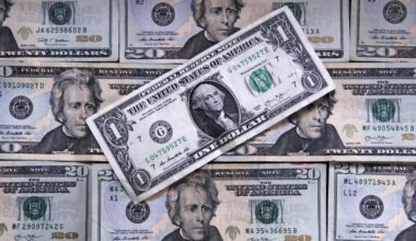 Letters to the Editor: The economy transcends presidents? Just wait till Trump fully embraces crypto
