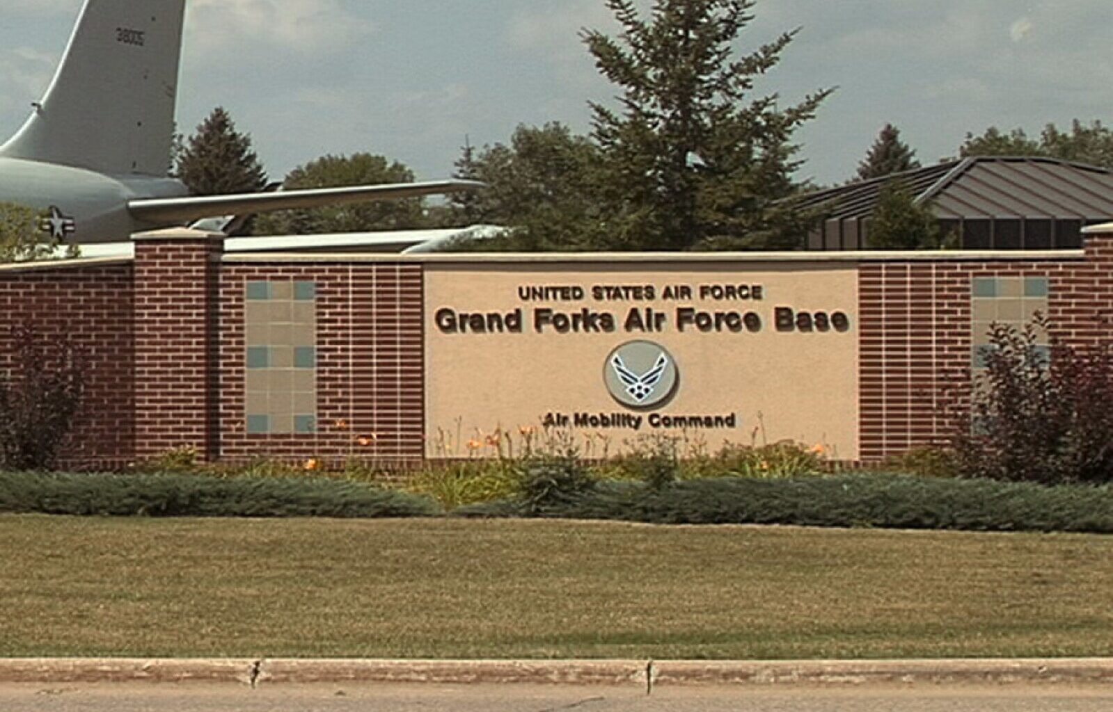 Pentagon awards combined $24 million for Grand Forks Air Force Base, Space Development Agency projects - Grand Forks Herald