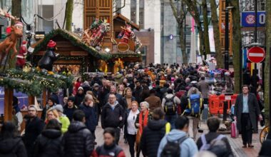 Public urged to report potential terrorists at Christmas markets and pants. Christmas markets, shopping centres, concerts and pantos are all vulnerable to attack, police say, calling the UK public their "eyes and ears".