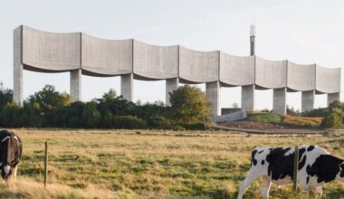 White Arkitekter completes wave-like Våga Water Tower in Sweden