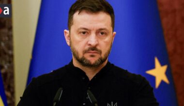 Ukrajinský prezident Volodymyr Zelenskyj vyzval na dôkladné vyšetrenie havárie azerbajdžanského lietadla