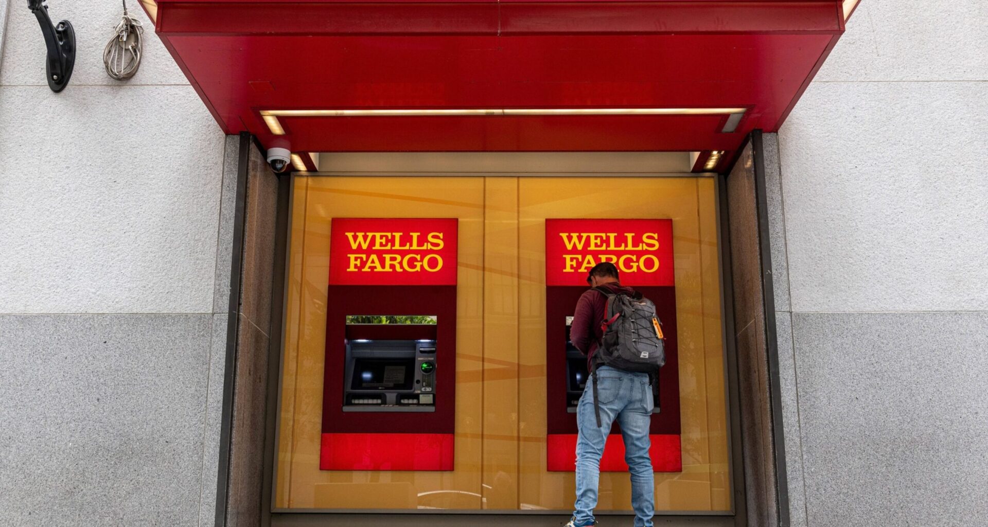 Wells Fargo Says It’s Quitting Climate-Banking Group