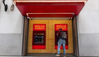 Wells Fargo Says It’s Quitting Climate-Banking Group