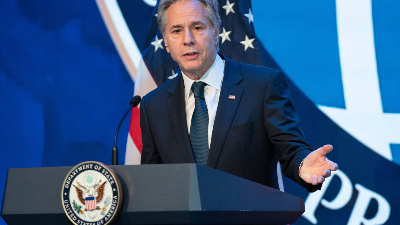 Blinken heads to final NATO foreign ministers meeting of Biden administration with Ukraine in focus