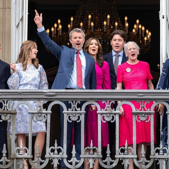 King Frederik assembles the A-team: NO reconciliation during the holiday
