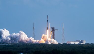 SpaceX launches 24 Starlink satellites into space – NBC 6 South Florida