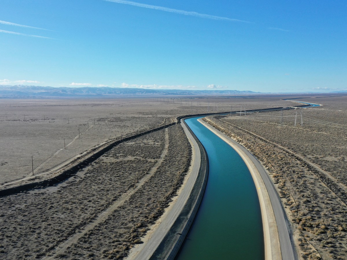 Trump vows to overhaul Delta water deliveries to farms, cities. But his plan actually sent them less water than Biden plan