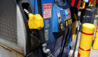 Oil prices rise amid US tariff threat but still set for weekly loss