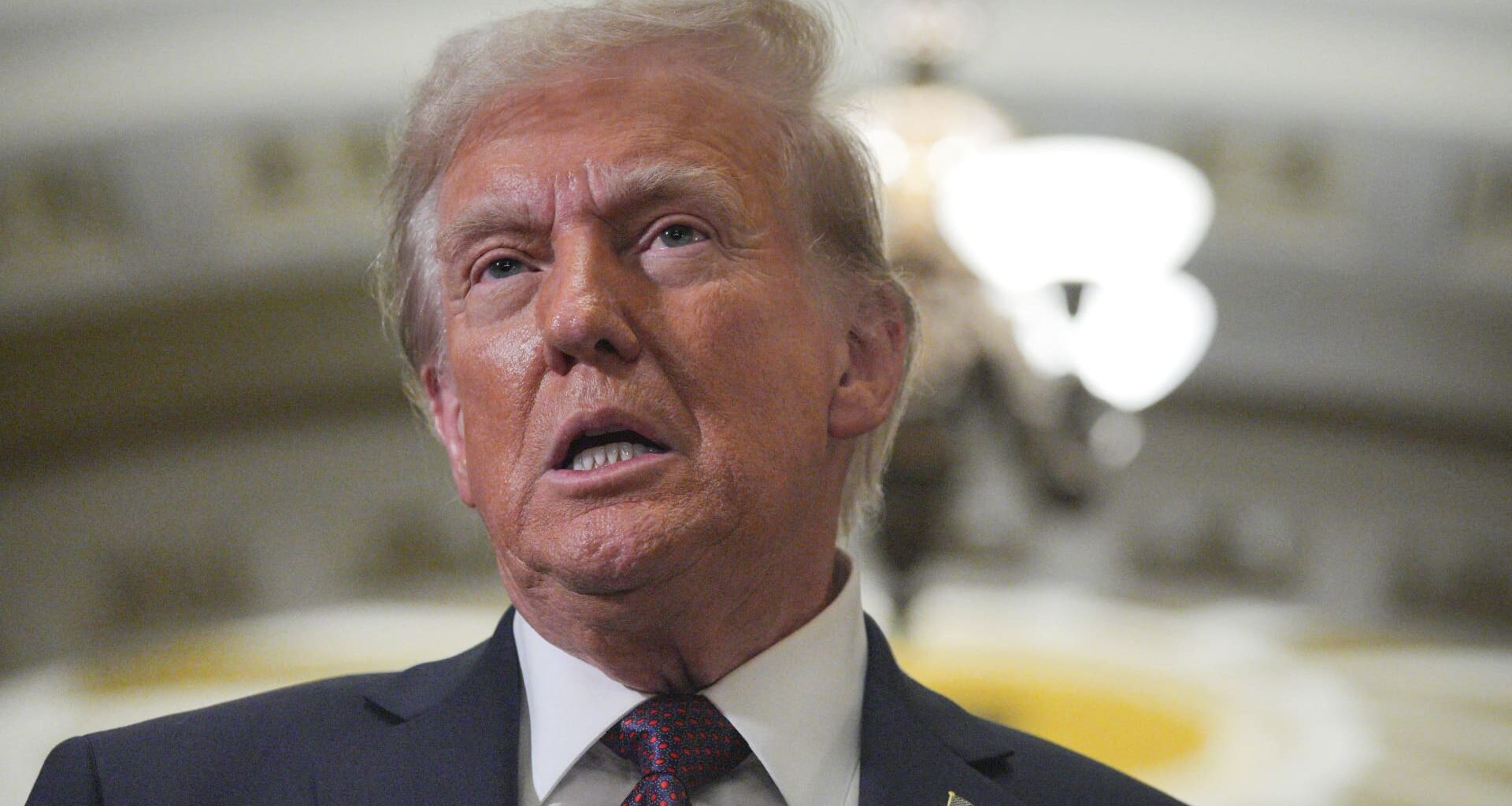 Trump Organization to limit president-elect's involvement under new ethics plan