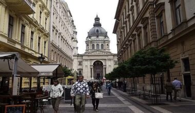 EUR 2000 For Square Meter Of Living In Hungary