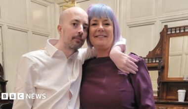 Mum told by 999 to give seriously-ill son painkillers over ambulance delay