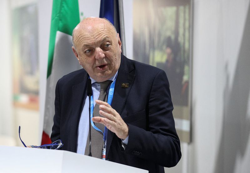 EU should cap gas prices at 60 euros per megawatt hour, Italy says