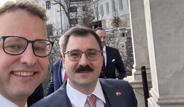 - Az Alapjogokért Központ négy és fél oldalas „tanulmányára” hivatkozva adott menedékjogot Magyarország a korrupcióval vádolt lengyel miniszterhelyettesnek
