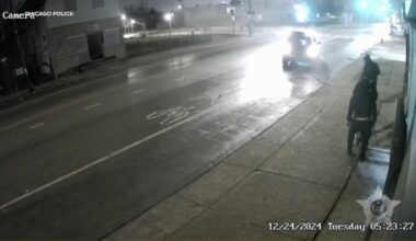 Chicago crime: Police release video of suspects in business burglaries in Roseland, Greater Grand Crossing, Auburn Gresham