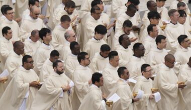 Church Allows Gay Seminarians in Italy if They Remain Celibate