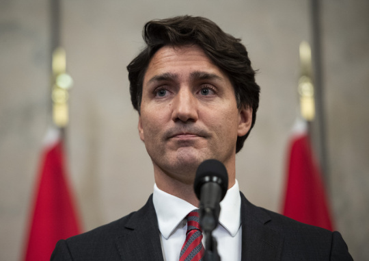 Trudeau rezignuje na svůj post i na pozici předsedy Liberální strany