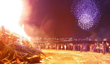 Fourteen bonfires in the capital area