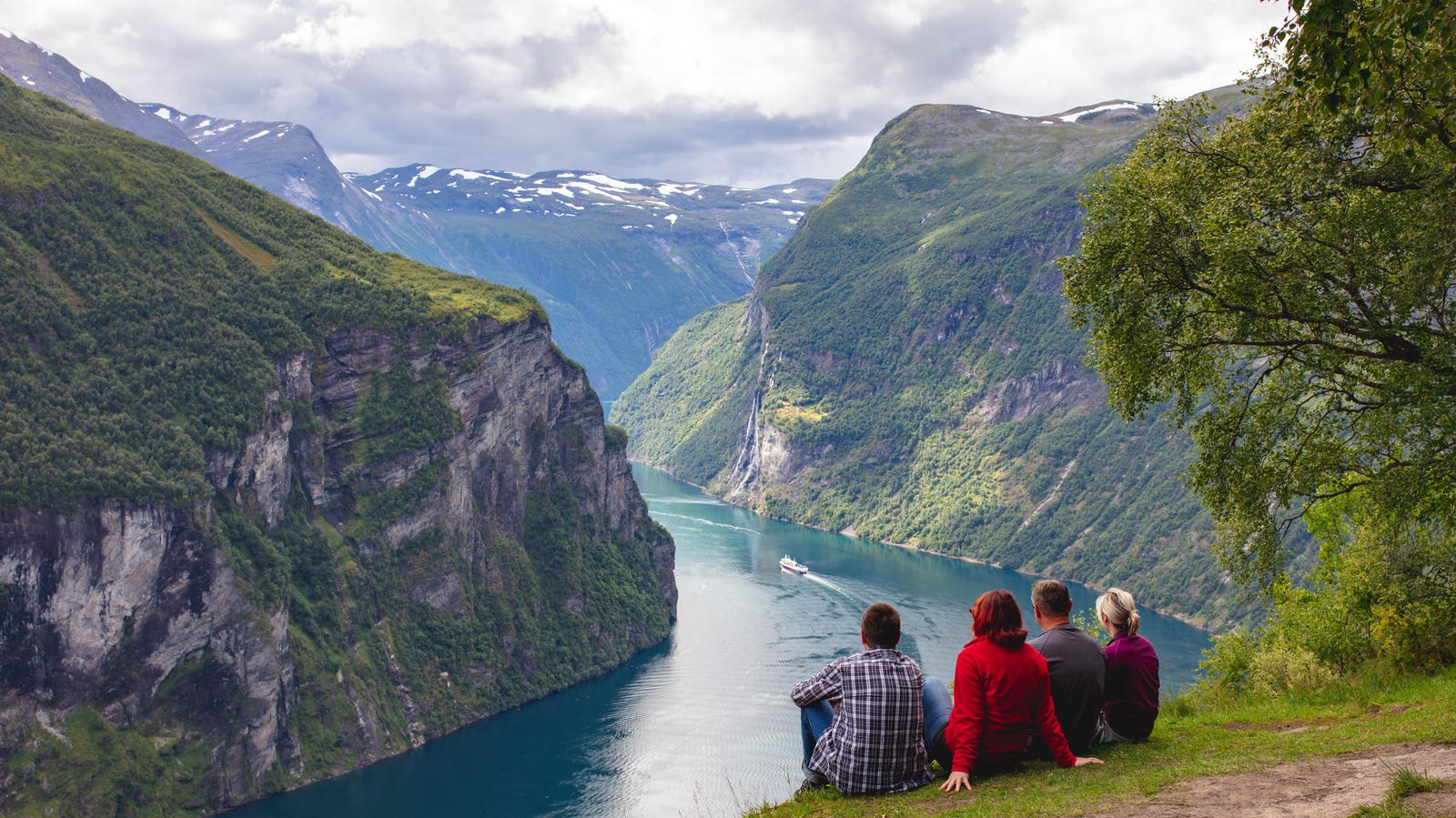 Here’s How To Move To Norway In 2025