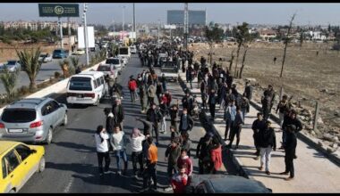 Syrie : combats mortels entre des forces de sécurité et d'anciens membres du régime Assad