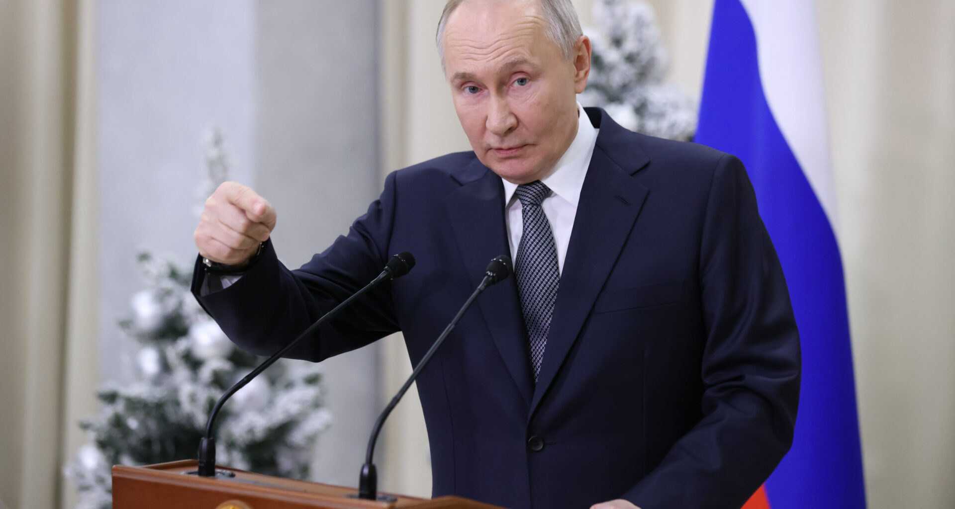 Vladimir Putin Russian Kremlin defense