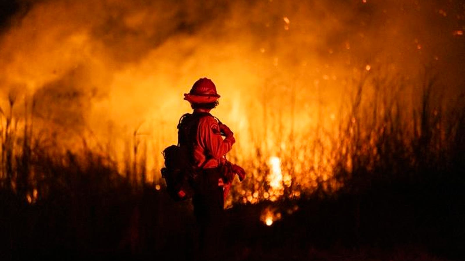 Auto Fire 25% Contained As Authorities Brace For Dangerous Winds